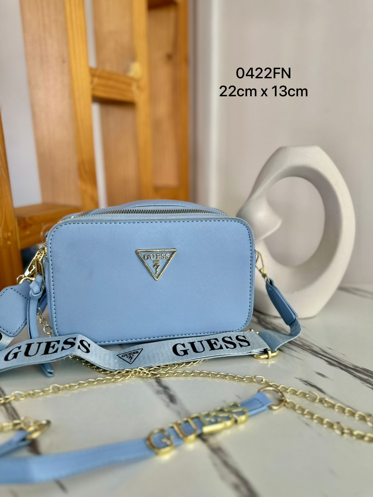 Crossbody GUESS